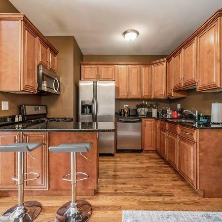Lovely 2 Bed 3 Miles From Dt W Free Parking 시카고 외부 사진