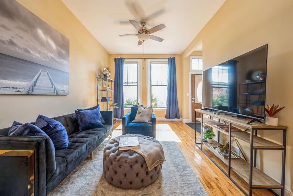 Lovely 2 Bed 3 Miles From Dt W Free Parking 시카고 외부 사진